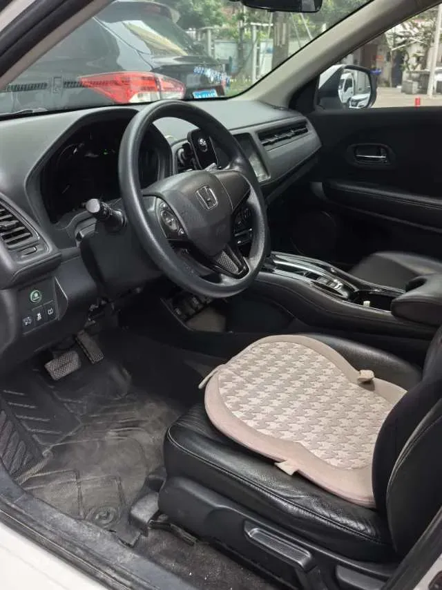 2022 Honda Vezel 1.5L 131HP L4 CVT,autocango,china used car exporter,china ev exporter,chinese used car exporter,chinese used ev exporter