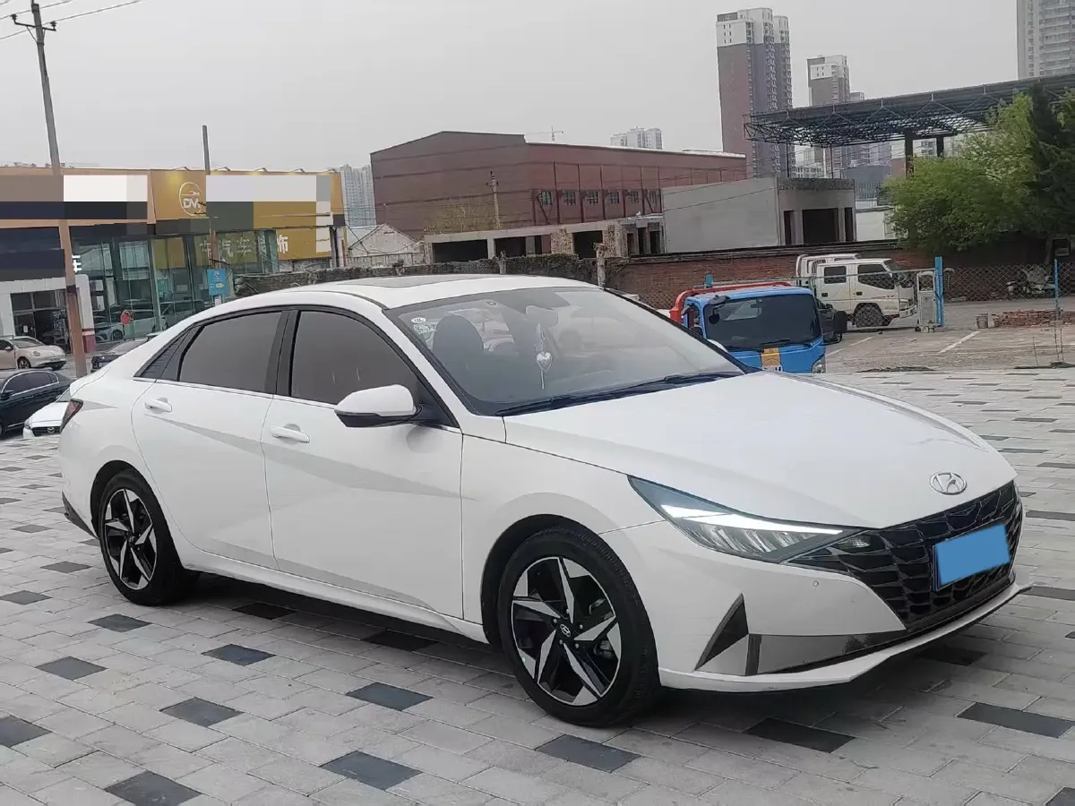 2021 Hyundai Elantra 1.5L 115HP L4 CVT,autocango,china used car exporter,china ev exporter,chinese used car exporter,chinese used ev exporter