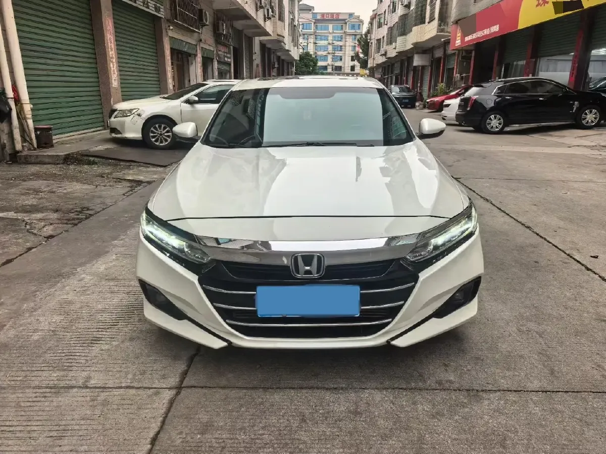 2022 Honda Accord 1.5T 194HP L4 CVT,autocango,china used car exporter,china ev exporter,chinese used car exporter,chinese used ev exporter