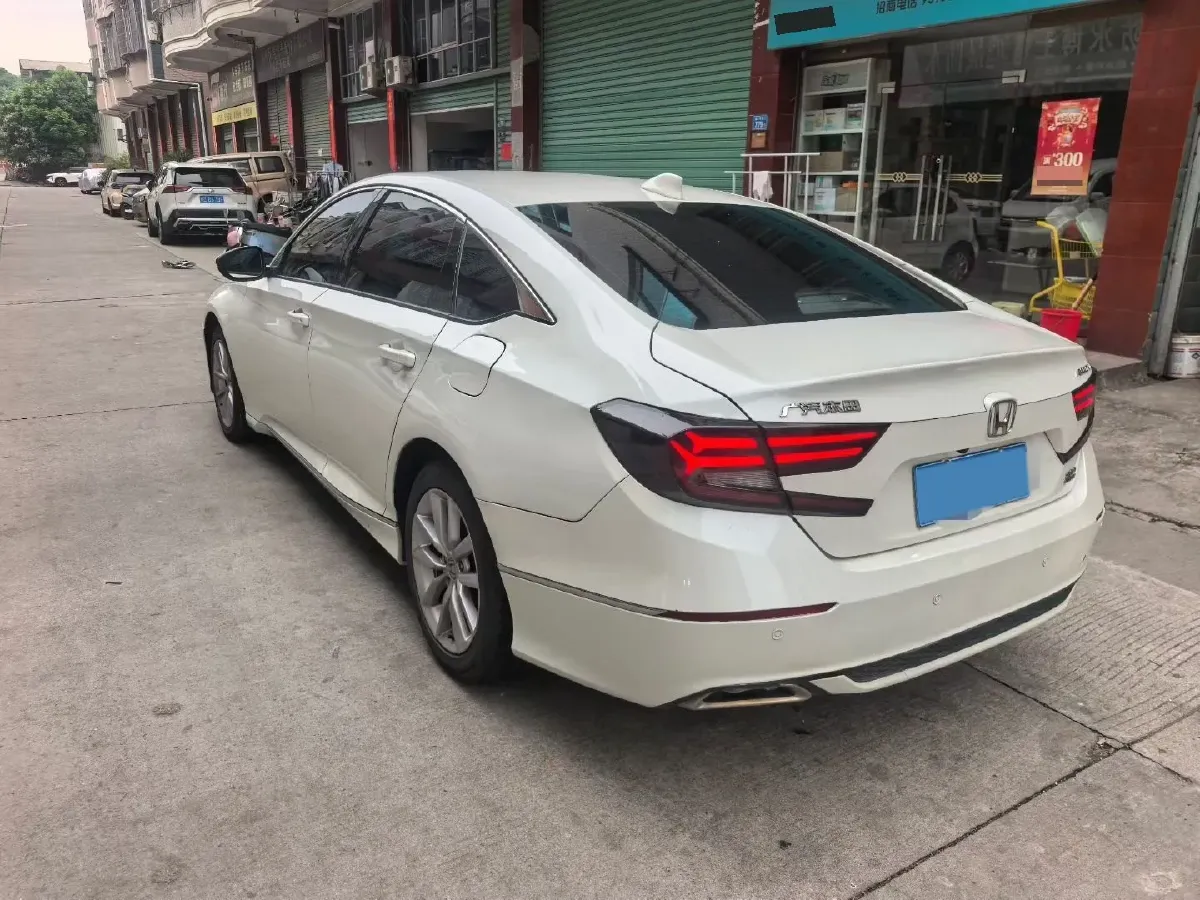 2022 Honda Accord 1.5T 194HP L4 CVT,autocango,china used car exporter,china ev exporter,chinese used car exporter,chinese used ev exporter