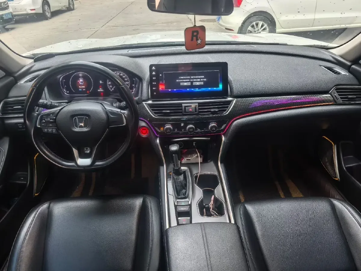 2022 Honda Accord 1.5T 194HP L4 CVT,autocango,china used car exporter,china ev exporter,chinese used car exporter,chinese used ev exporter