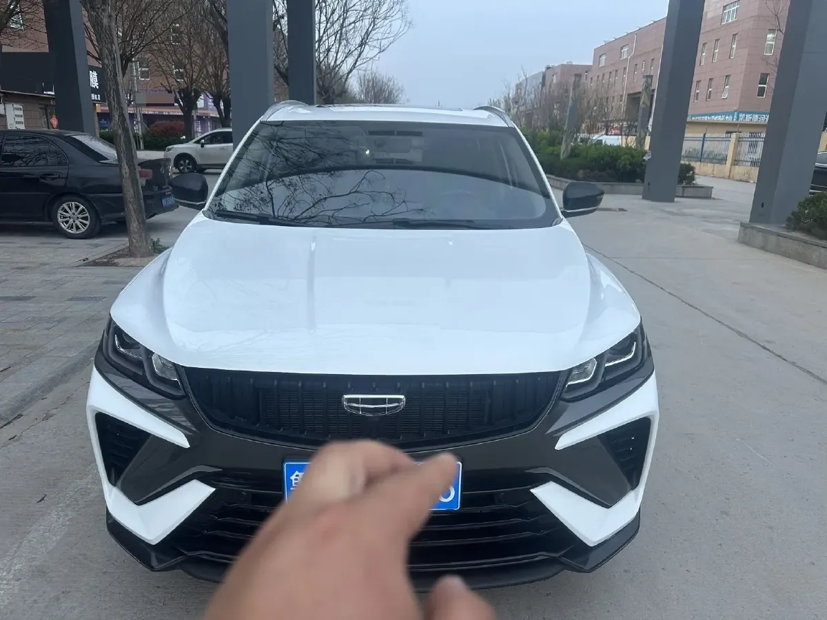 2023 Geely Coolray 1.5T 181HP L4 7DCT,autocango,china used car exporter,china ev exporter,chinese used car exporter,chinese used ev exporter