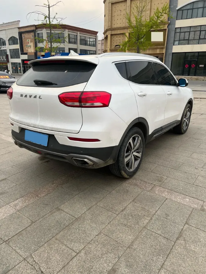 2017 Haval H6 2.0T 197HP L4 7DCT,autocango,china used car exporter,china ev exporter,chinese used car exporter,chinese used ev exporter