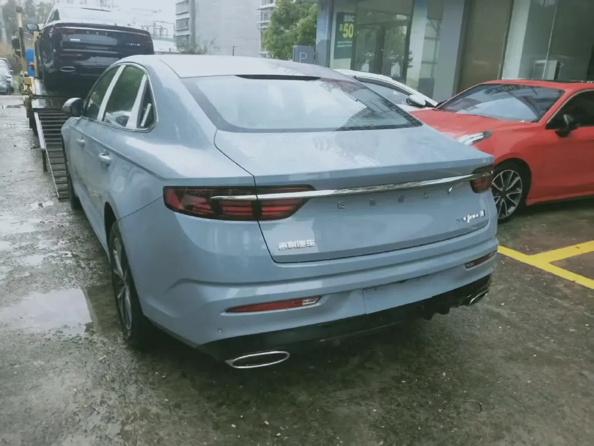 2025 Geely Preface 1.5T 181HP L4 7DCT,autocango,china used car exporter,china ev exporter,chinese used car exporter,chinese used ev exporter