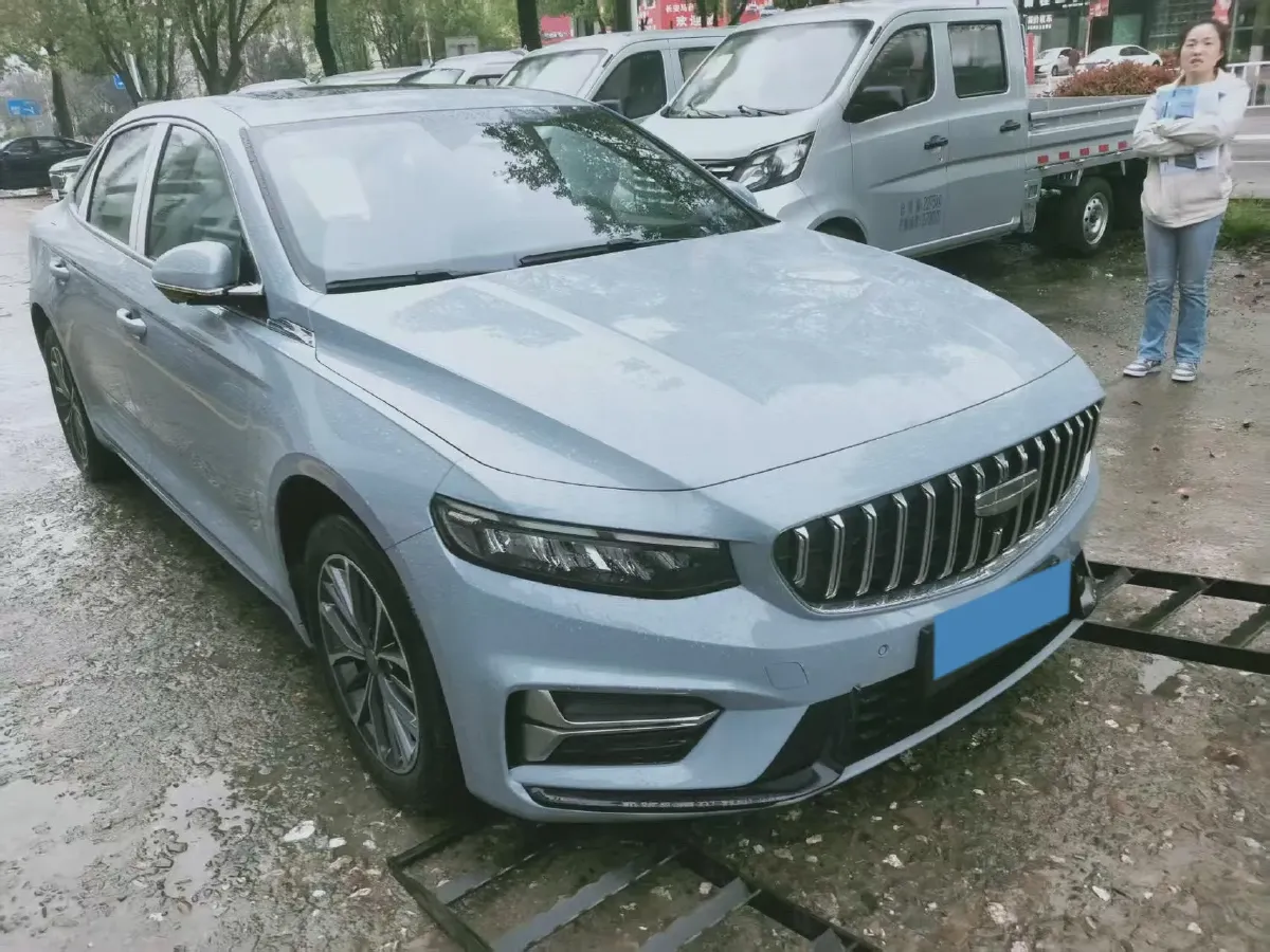 2025 Geely Preface 1.5T 181HP L4 7DCT,autocango,china used car exporter,china ev exporter,chinese used car exporter,chinese used ev exporter
