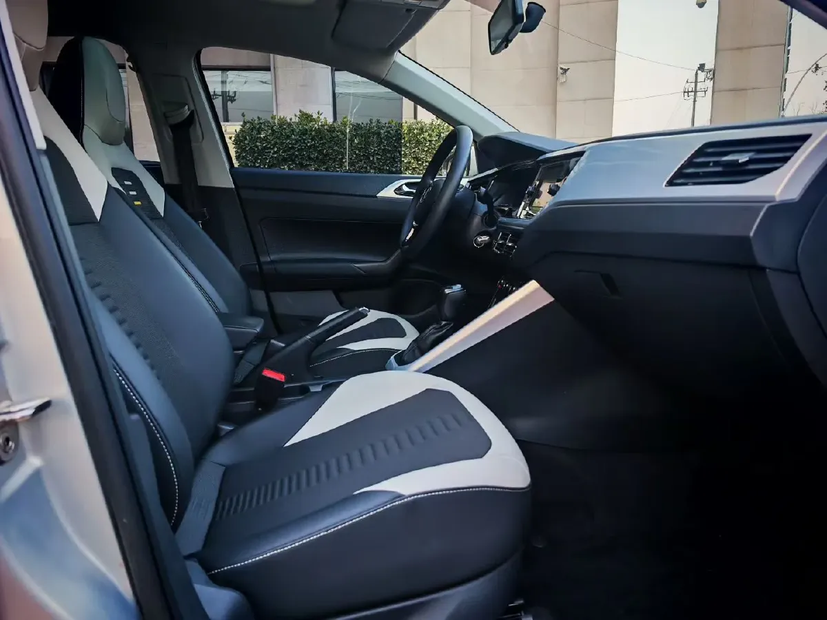 2019 Volkswagen Polo 1.5L 113HP L4 6AT,autocango,china used car exporter,china ev exporter,chinese used car exporter,chinese used ev exporter