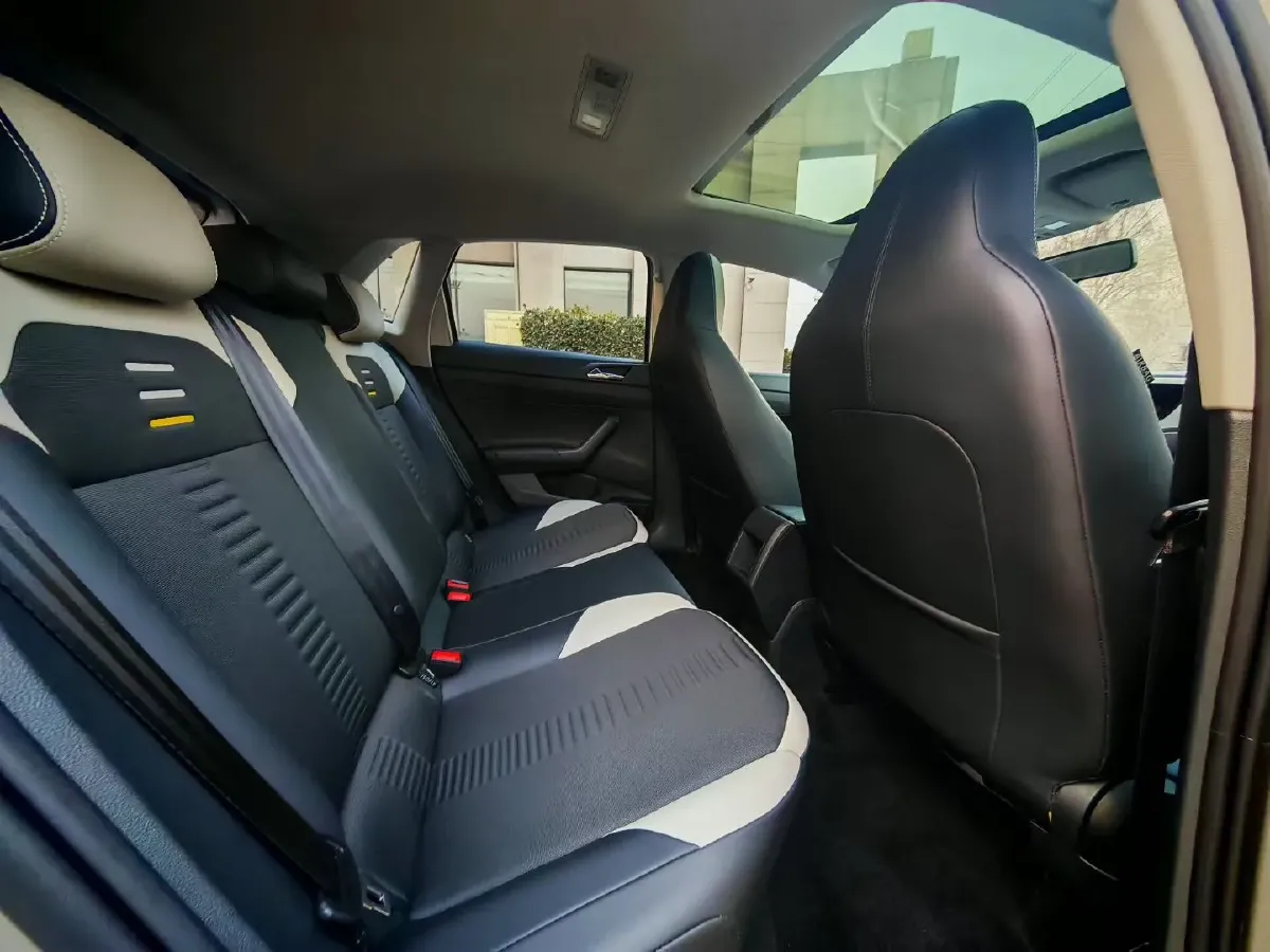 2019 Volkswagen Polo 1.5L 113HP L4 6AT,autocango,china used car exporter,china ev exporter,chinese used car exporter,chinese used ev exporter