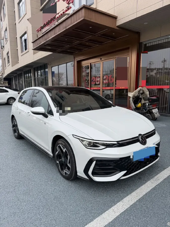 2025 Volkswagen Golf 1.5T 160HP L4 7DCT,autocango,china used car exporter,china ev exporter,chinese used car exporter,chinese used ev exporter