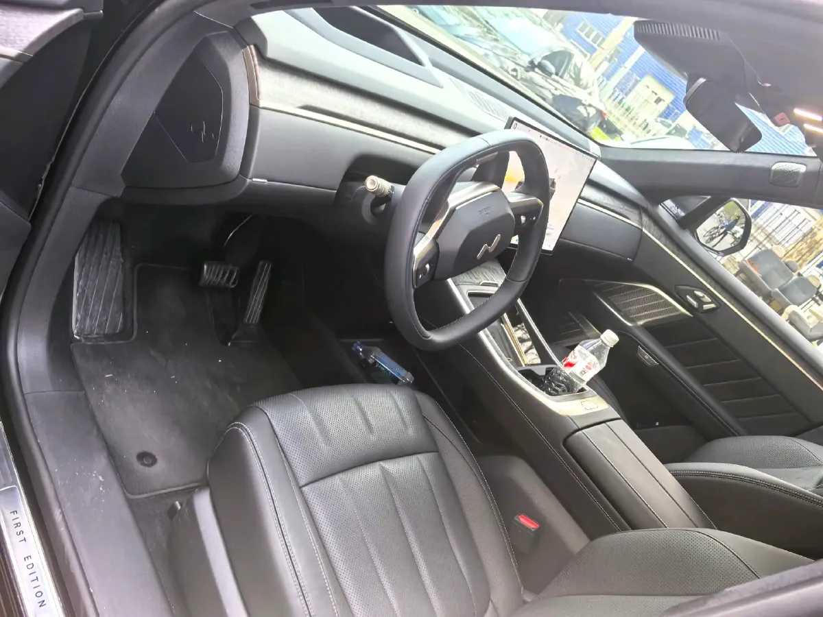 2025 ONVO L90 BEV,autocango,china used car exporter,china ev exporter,chinese used car exporter,chinese used ev exporter