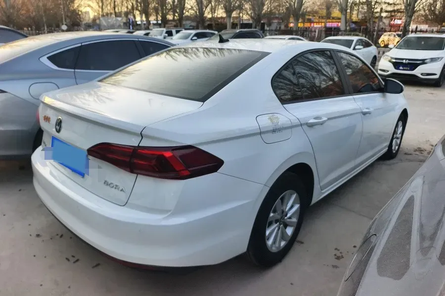 2021 Volkswagen Bora 1.5L 113HP L4 6AT,autocango,china used car exporter,china ev exporter,chinese used car exporter,chinese used ev exporter