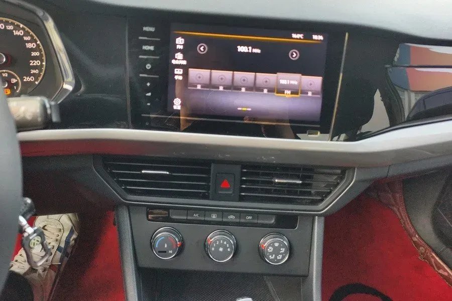 2021 Volkswagen Bora 1.5L 113HP L4 6AT,autocango,china used car exporter,china ev exporter,chinese used car exporter,chinese used ev exporter