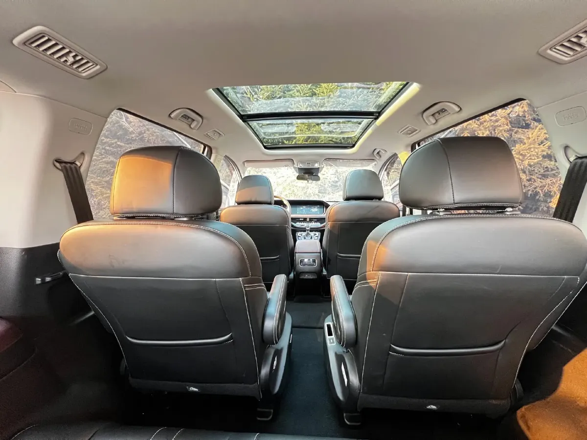 2021 GAC Trumpchi M6 1.5T 169HP L4 7DCT,autocango,china used car exporter,china ev exporter,chinese used car exporter,chinese used ev exporter