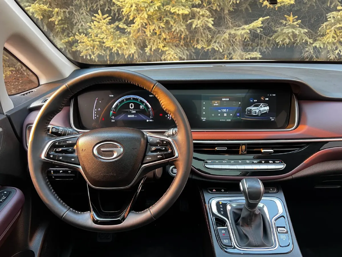 2021 GAC Trumpchi M6 1.5T 169HP L4 7DCT,autocango,china used car exporter,china ev exporter,chinese used car exporter,chinese used ev exporter