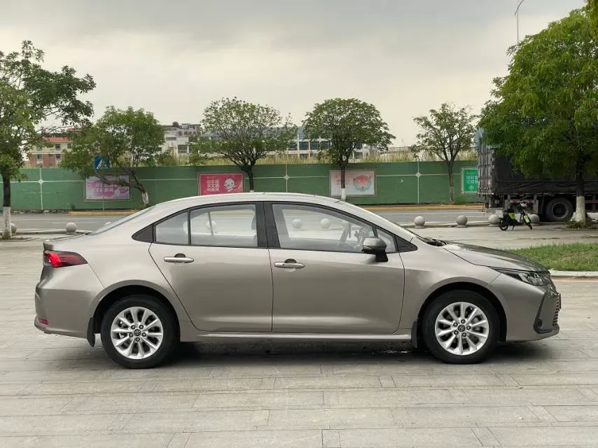 2021 Toyota Corolla 1.2T 116HP L4 CVT,autocango,china used car exporter,china ev exporter,chinese used car exporter,chinese used ev exporter
