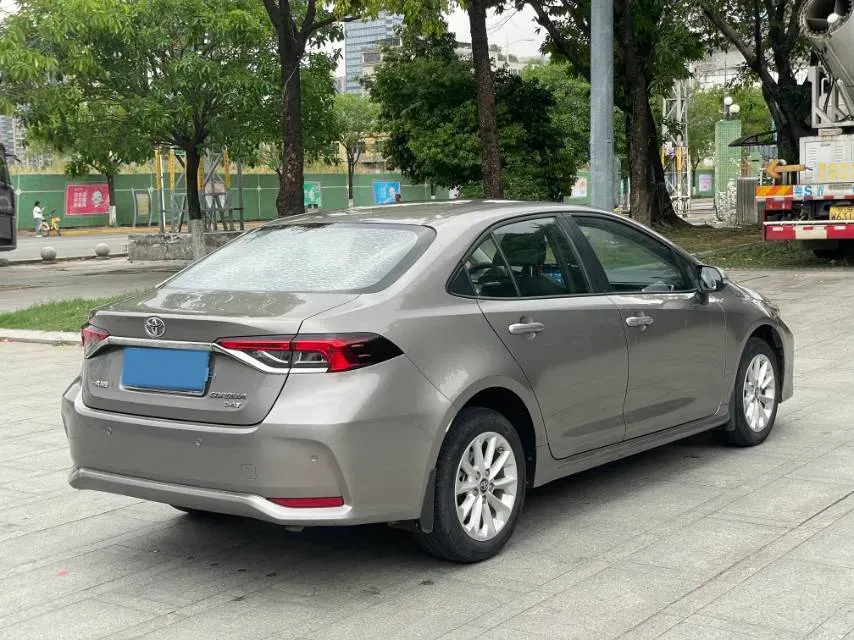 2021 Toyota Corolla 1.2T 116HP L4 CVT,autocango,china used car exporter,china ev exporter,chinese used car exporter,chinese used ev exporter