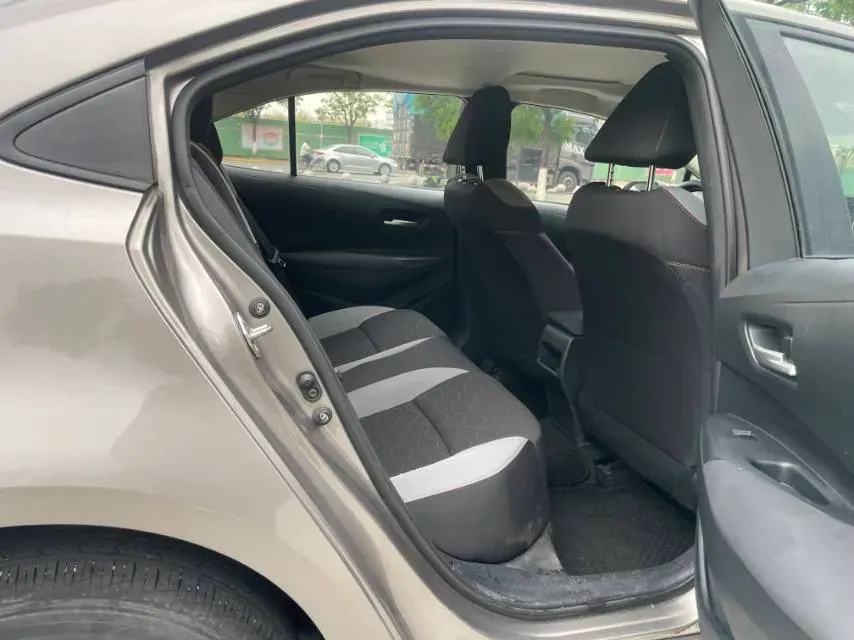 2021 Toyota Corolla 1.2T 116HP L4 CVT,autocango,china used car exporter,china ev exporter,chinese used car exporter,chinese used ev exporter