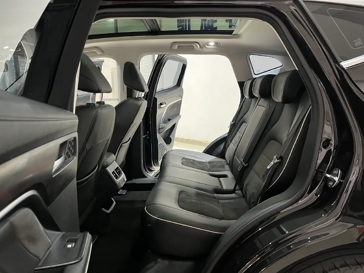 2021 Haval H6 1.5T 150HP L4 7DCT,autocango,china used car exporter,china ev exporter,chinese used car exporter,chinese used ev exporter