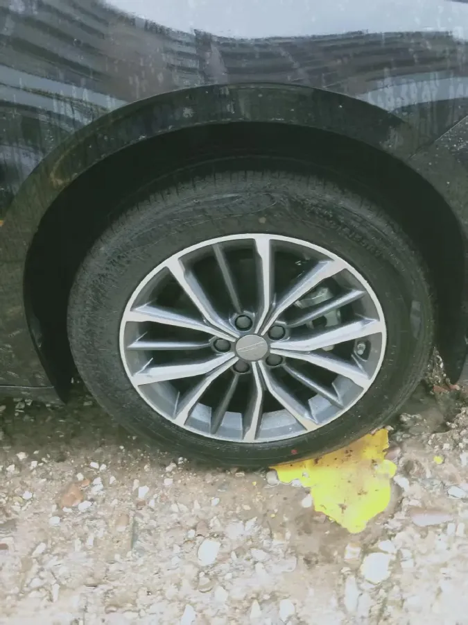 2025 Geely Preface 1.5T 181HP L4 7DCT,autocango,china used car exporter,china ev exporter,chinese used car exporter,chinese used ev exporter