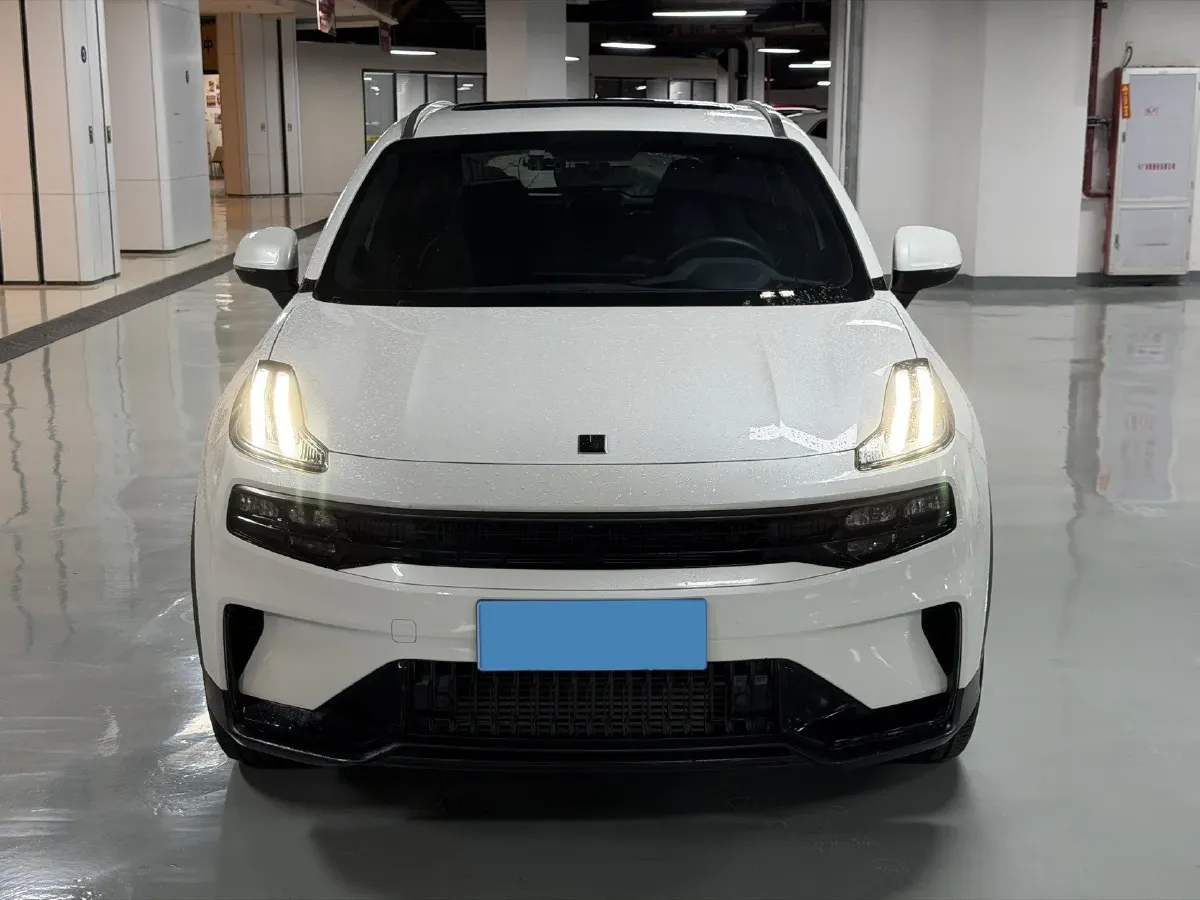 2023 LYNK&CO 06 1.5T 181HP L4 7DCT,autocango,china used car exporter,china ev exporter,chinese used car exporter,chinese used ev exporter