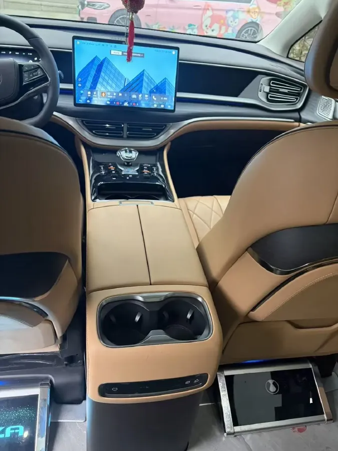 2024 Denza D9 1.5T 139HP L4 E-CVT PHEV 40KWH,autocango,china used car exporter,china ev exporter,chinese used car exporter,chinese used ev exporter