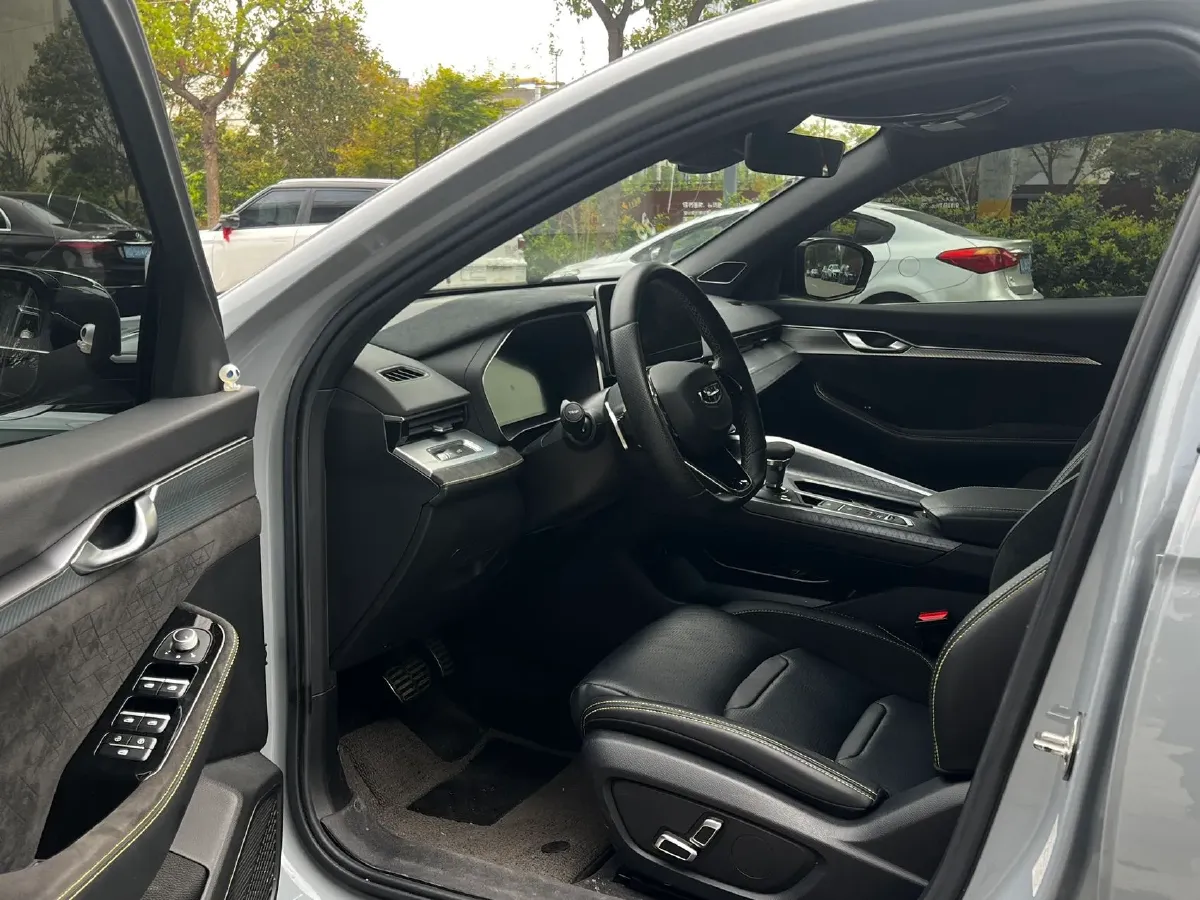 2023 Geely Preface 2.0T 190HP L4 7DCT,autocango,china used car exporter,china ev exporter,chinese used car exporter,chinese used ev exporter