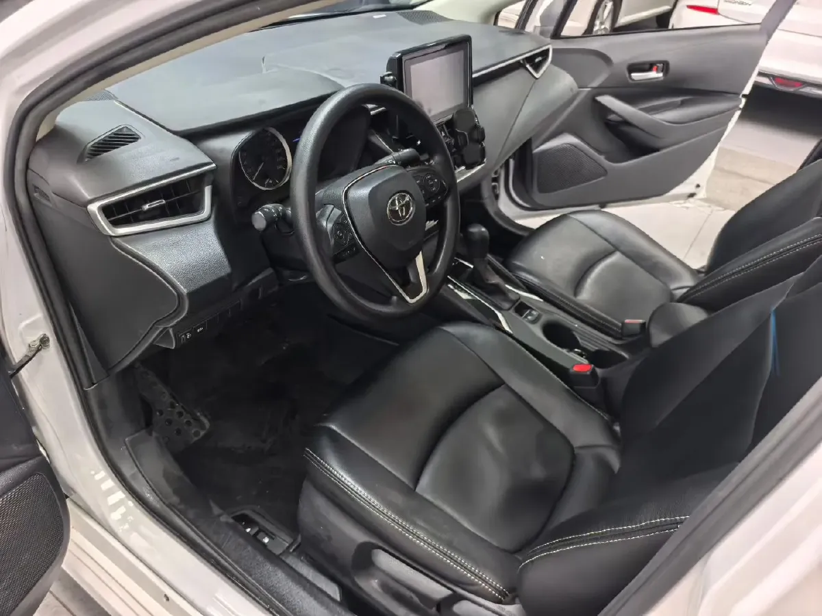 2021 Toyota Corolla 1.2T 116HP L4 CVT,autocango,china used car exporter,china ev exporter,chinese used car exporter,chinese used ev exporter