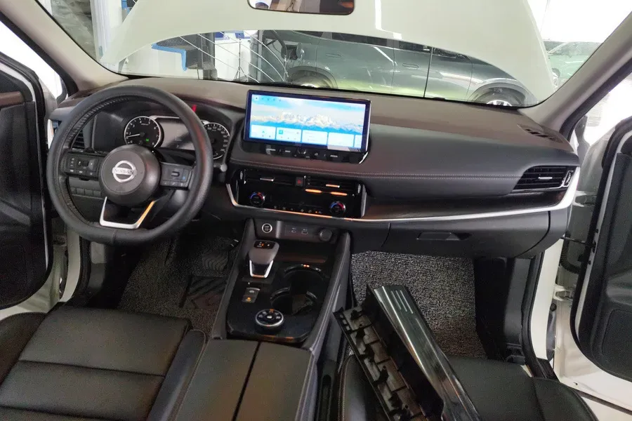 2021 Nissan X-Trail 1.5T 204HP L3 CVT,autocango,china used car exporter,china ev exporter,chinese used car exporter,chinese used ev exporter