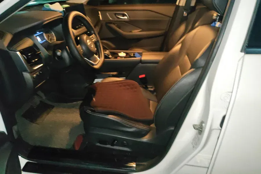 2021 Nissan X-Trail 1.5T 204HP L3 CVT,autocango,china used car exporter,china ev exporter,chinese used car exporter,chinese used ev exporter