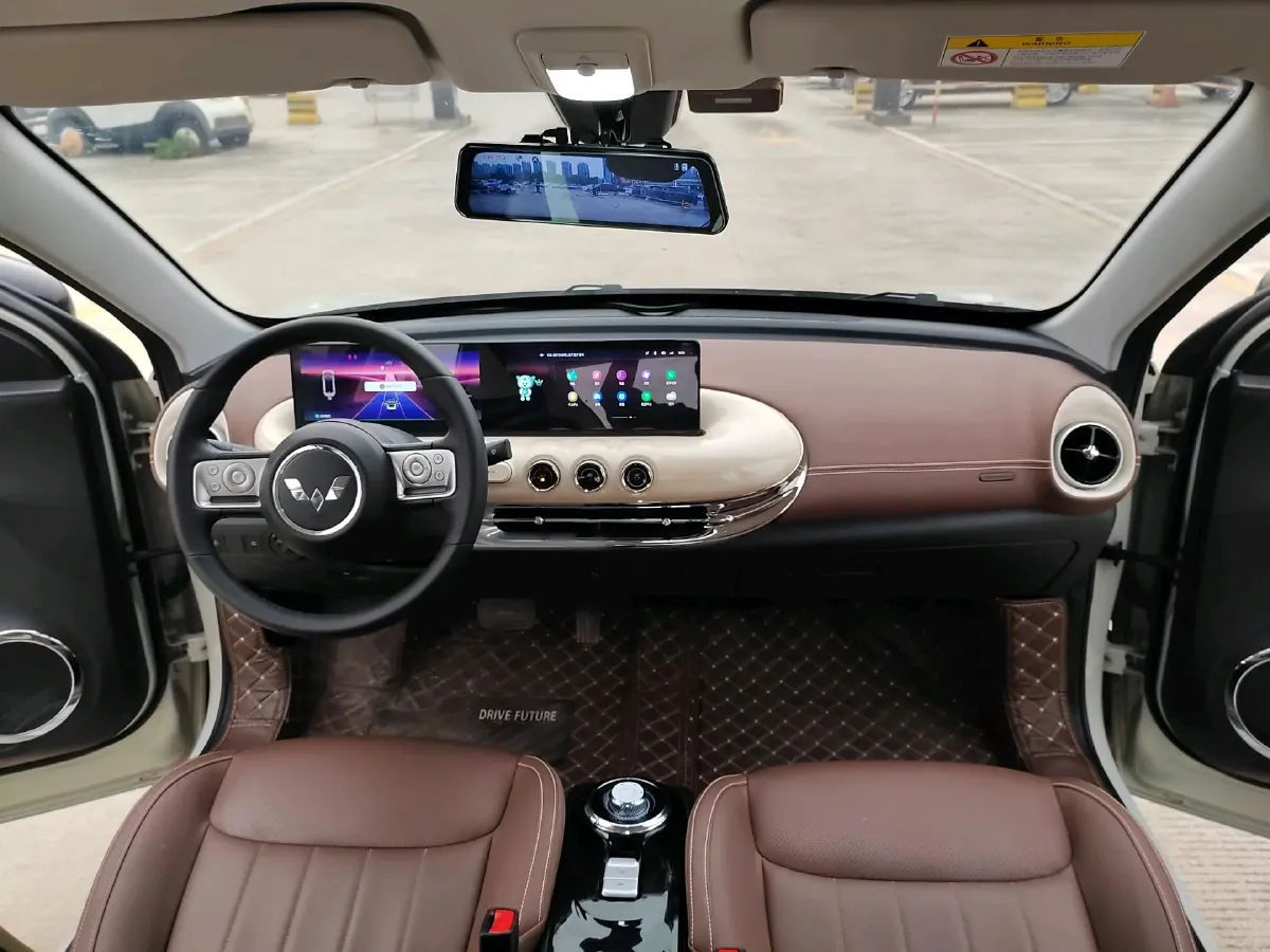 2023 WuLing BinGuo BEV 31.9KWH,autocango,china used car exporter,china ev exporter,chinese used car exporter,chinese used ev exporter