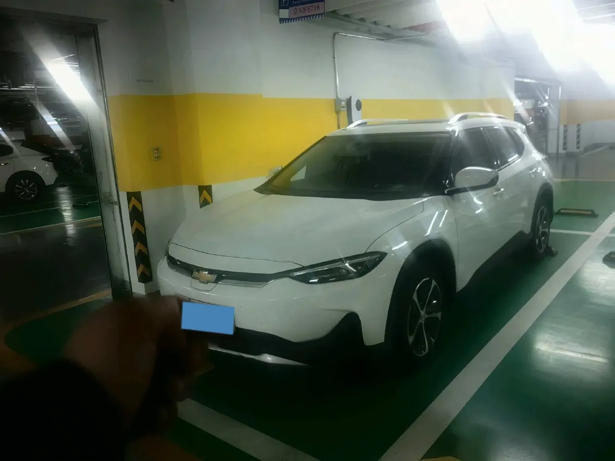 2020 Chevrolet Menlo BEV 52.5KWH,autocango,china used car exporter,china ev exporter,chinese used car exporter,chinese used ev exporter