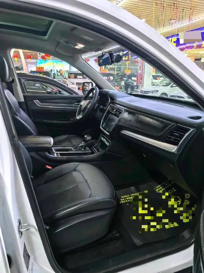 2019 Roewe RX8 2.0T 222HP L4 6AT,autocango,china used car exporter,china ev exporter,chinese used car exporter,chinese used ev exporter