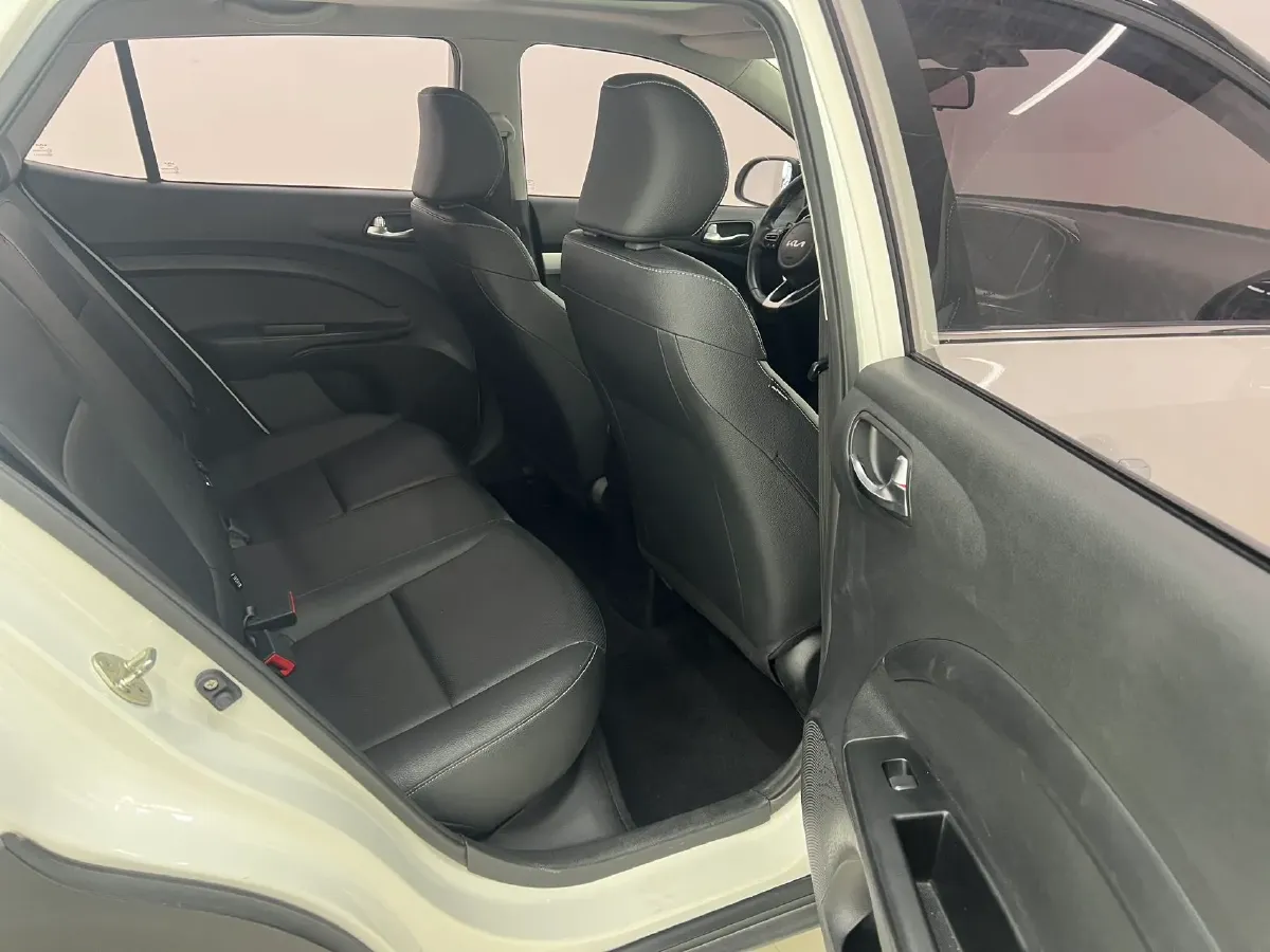 2021 Kia KX1 1.4L 100HP L4 CVT,autocango,china used car exporter,china ev exporter,chinese used car exporter,chinese used ev exporter