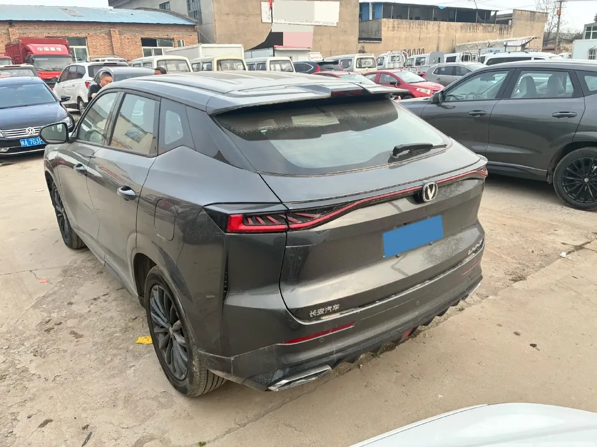 2024 ChangAn UNI-Z 1.5L 98HP L4 E-CVT PHEV 18.4KWH,autocango,china used car exporter,china ev exporter,chinese used car exporter,chinese used ev exporter