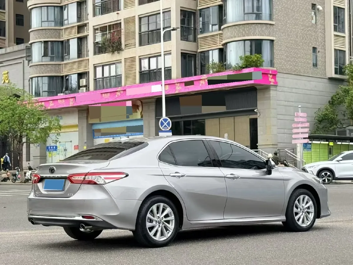 2023 Toyota Camry 2.0L 177HP L4 CVT,autocango,china used car exporter,china ev exporter,chinese used car exporter,chinese used ev exporter