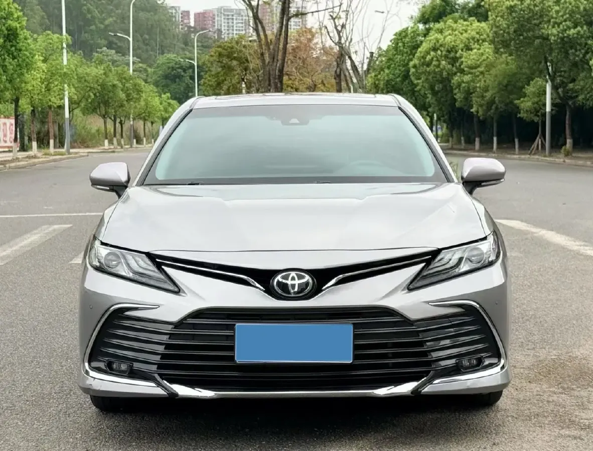 2023 Toyota Camry 2.0L 177HP L4 CVT,autocango,china used car exporter,china ev exporter,chinese used car exporter,chinese used ev exporter