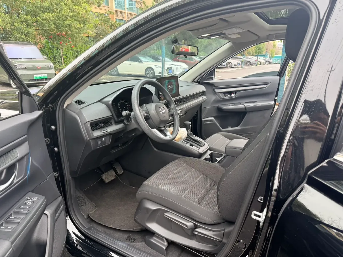 2024 Honda CR-V 1.5T 193HP L4 CVT,autocango,china used car exporter,china ev exporter,chinese used car exporter,chinese used ev exporter