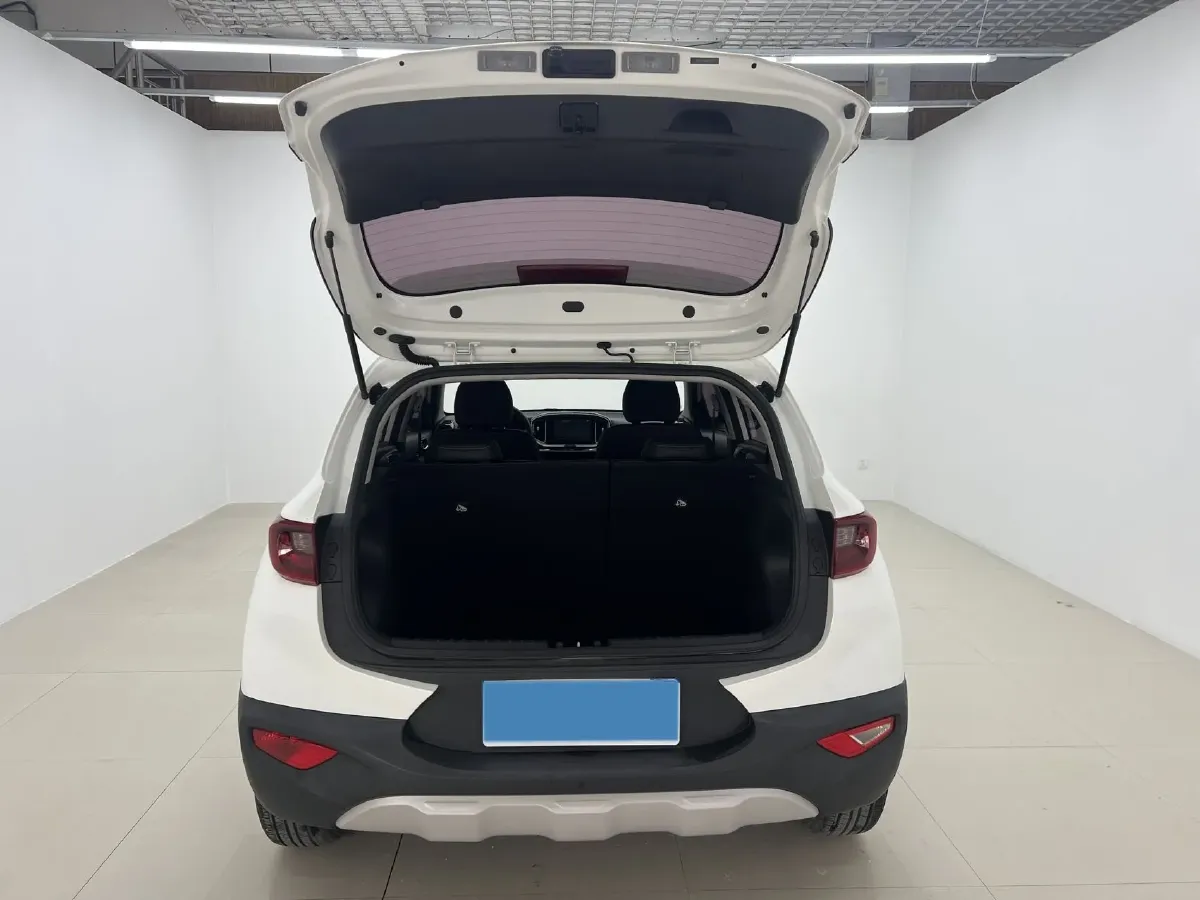 2021 Kia KX1 1.4L 100HP L4 6AT,autocango,china used car exporter,china ev exporter,chinese used car exporter,chinese used ev exporter