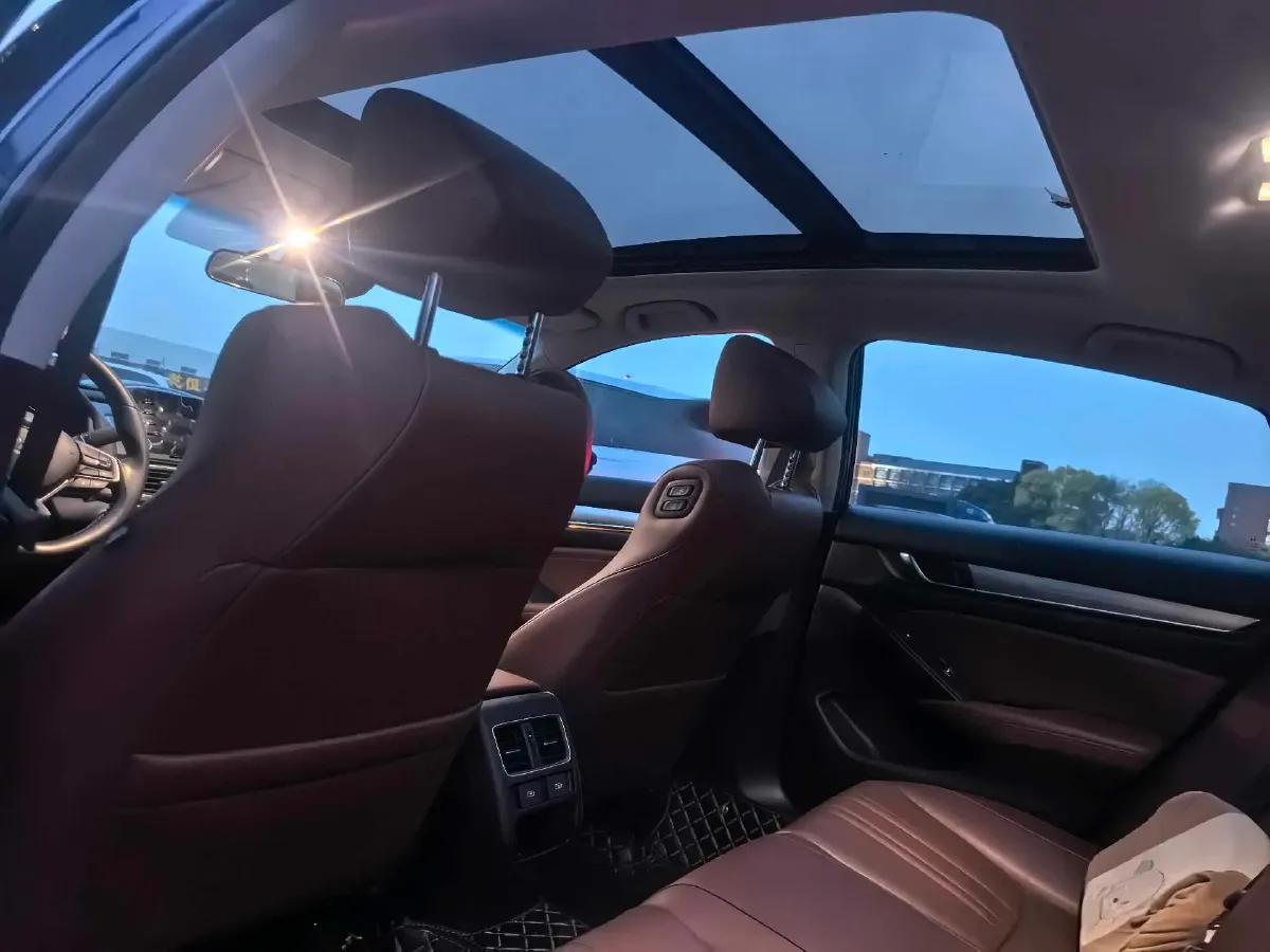 2019 Honda Inspire 2.0L 146HP L4 E-CVT Hybrid,autocango,china used car exporter,china ev exporter,chinese used car exporter,chinese used ev exporter