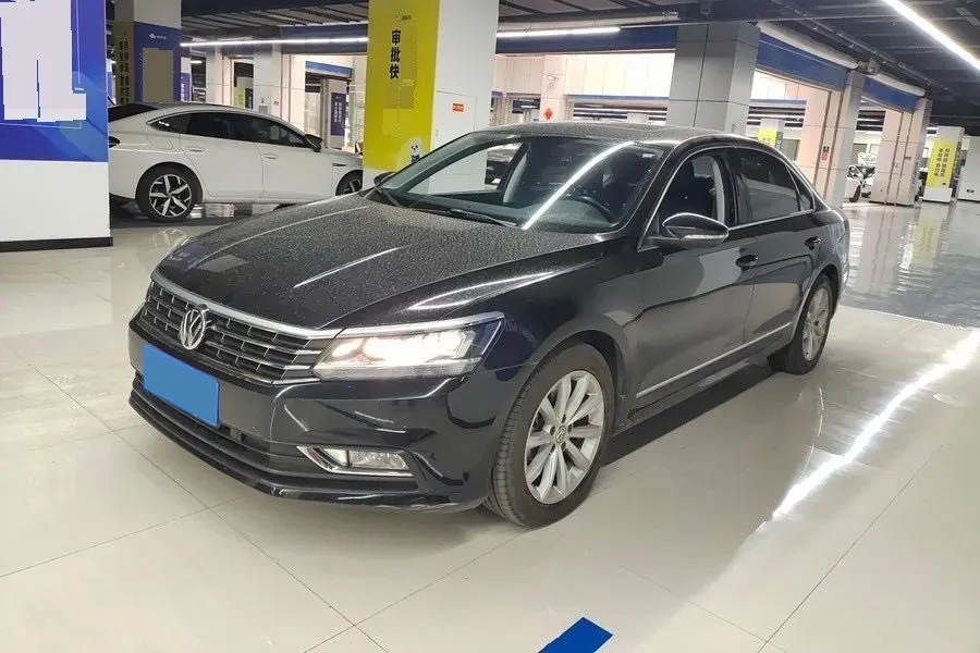 2017 Volkswagen Passat 1.8T 180HP L4 7DCT,autocango,china used car exporter,china ev exporter,chinese used car exporter,chinese used ev exporter
