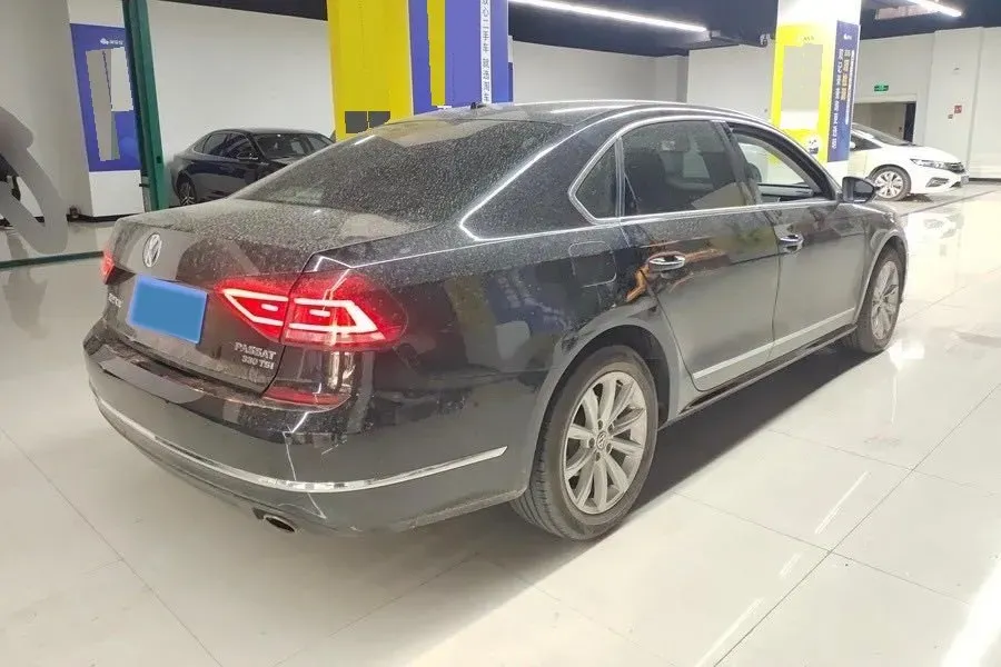 2017 Volkswagen Passat 1.8T 180HP L4 7DCT,autocango,china used car exporter,china ev exporter,chinese used car exporter,chinese used ev exporter