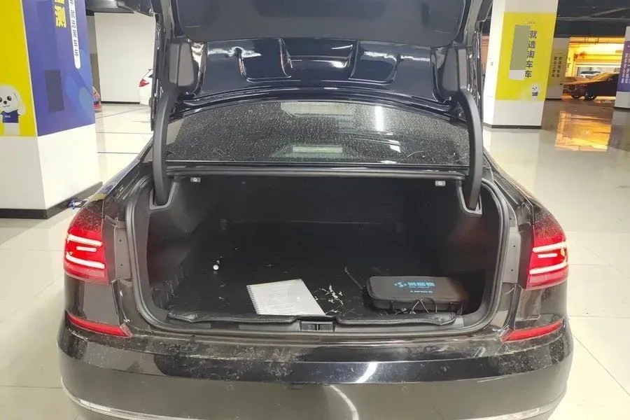 2017 Volkswagen Passat 1.8T 180HP L4 7DCT,autocango,china used car exporter,china ev exporter,chinese used car exporter,chinese used ev exporter