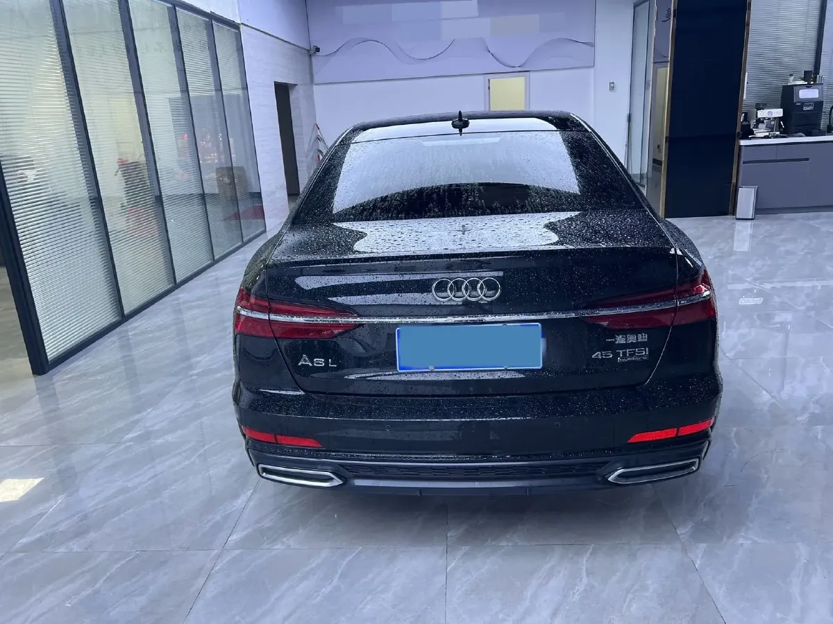 2021 Audi A6L 2.0T 224HP L4 7DCT,autocango,china used car exporter,china ev exporter,chinese used car exporter,chinese used ev exporter