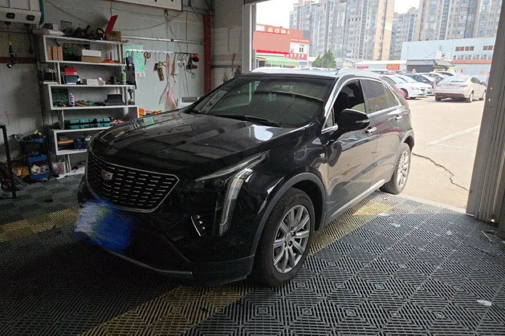 2020 Cadillac XT4 2.0T 241HP L4 9AT,autocango,china used car exporter,china ev exporter,chinese used car exporter,chinese used ev exporter