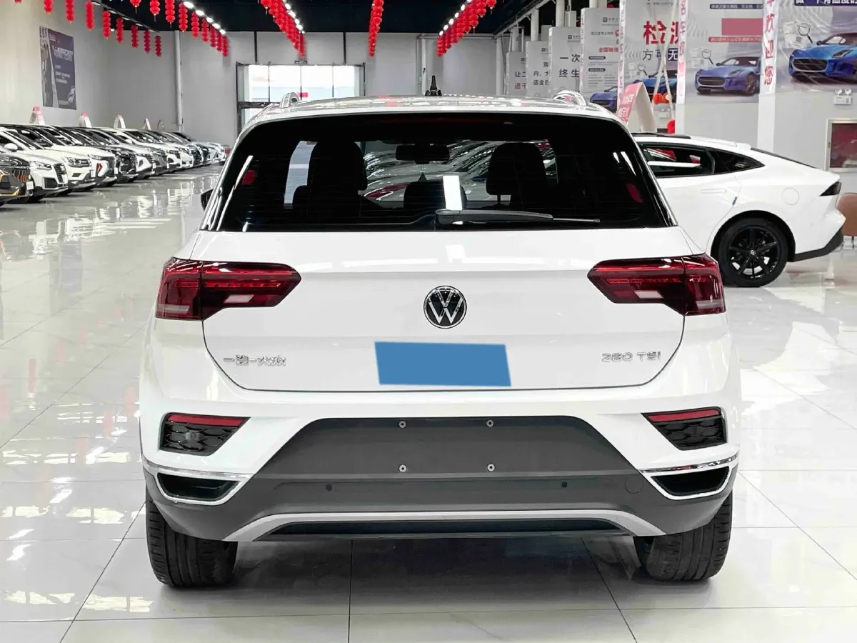 2022 Volkswagen T-Roc 1.4T 150HP L4 7DCT,autocango,china used car exporter,china ev exporter,chinese used car exporter,chinese used ev exporter