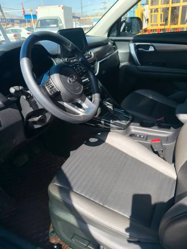 2018 Kia Sportage R 2.0L 160HP L4 6AT,autocango,china used car exporter,china ev exporter,chinese used car exporter,chinese used ev exporter