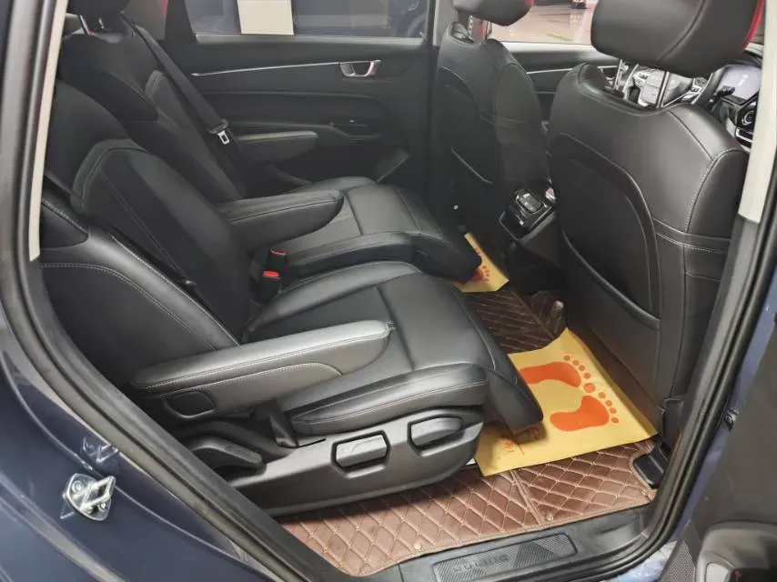 2020 WuLing KaiJie 1.5T 147HP L4 CVT,autocango,china used car exporter,china ev exporter,chinese used car exporter,chinese used ev exporter