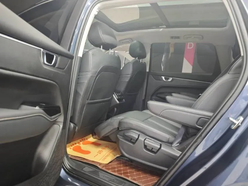 2020 WuLing KaiJie 1.5T 147HP L4 CVT,autocango,china used car exporter,china ev exporter,chinese used car exporter,chinese used ev exporter