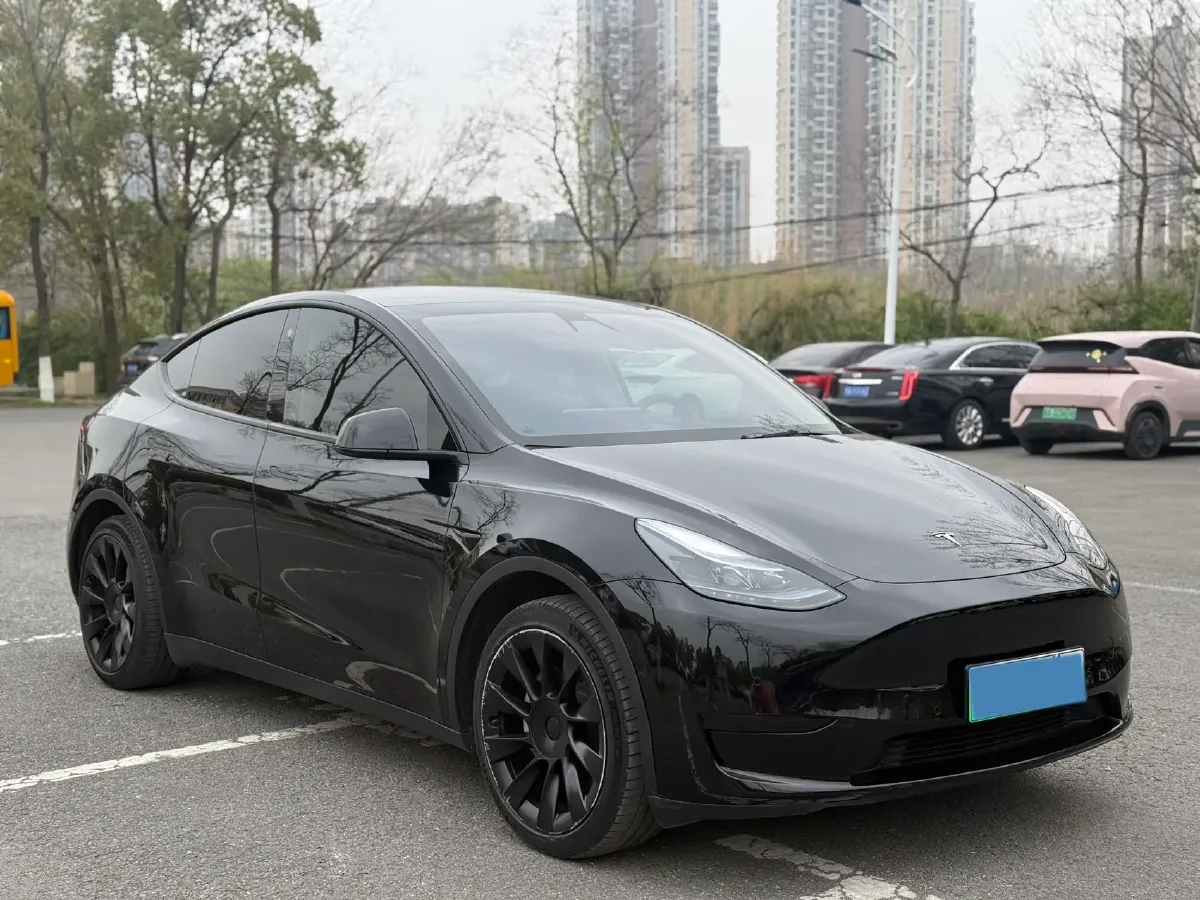 2022 Tesla Model Y BEV 60KWH,autocango,china used car exporter,china ev exporter,chinese used car exporter,chinese used ev exporter
