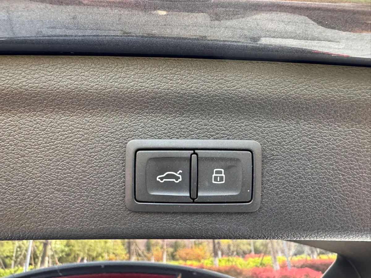 2022 Audi Q3 1.4T 150HP L4 7DCT,autocango,china used car exporter,china ev exporter,chinese used car exporter,chinese used ev exporter