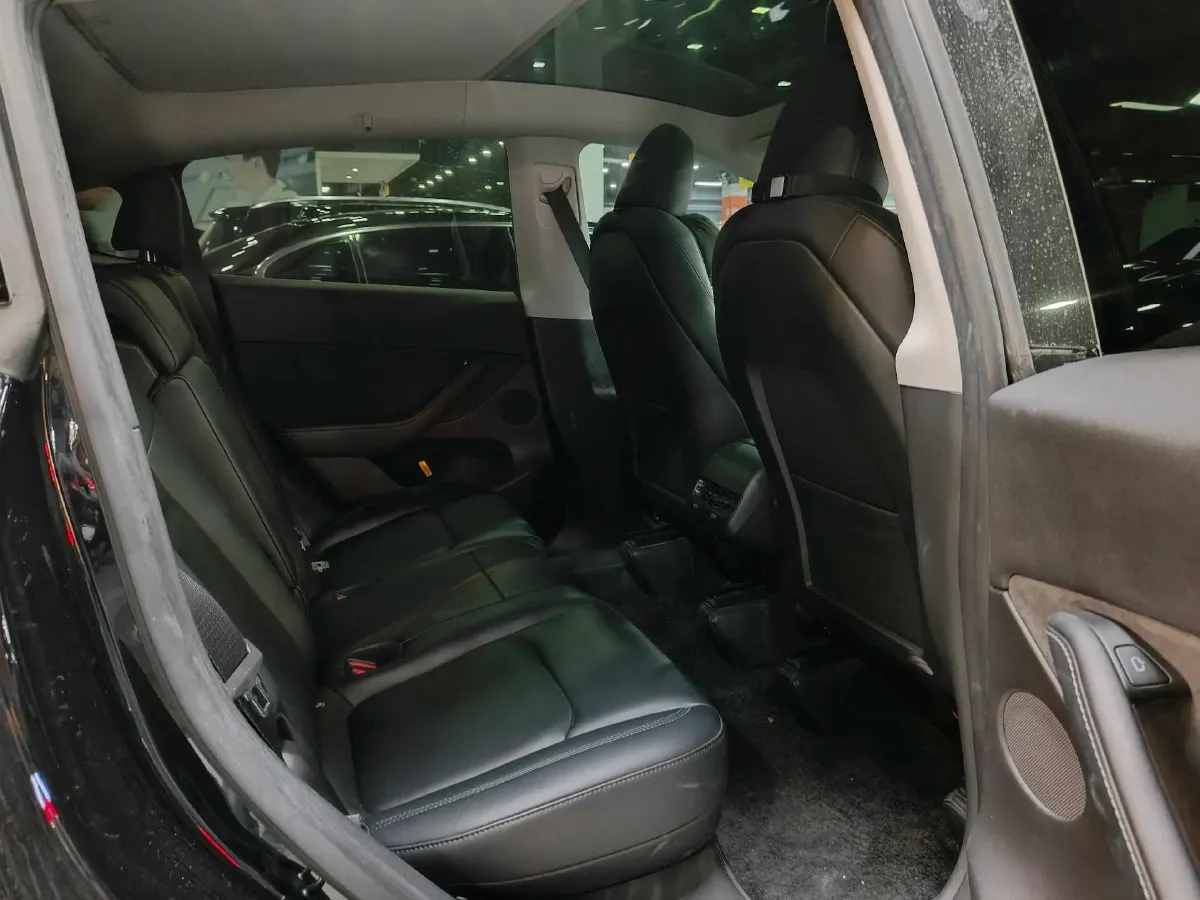 2022 BMW 3 Series 2.0T 184HP L4 8AT,autocango,china used car exporter,china ev exporter,chinese used car exporter,chinese used ev exporter